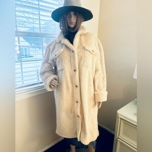Long Sherpa Fleece Jacket in OatmealSize S/M